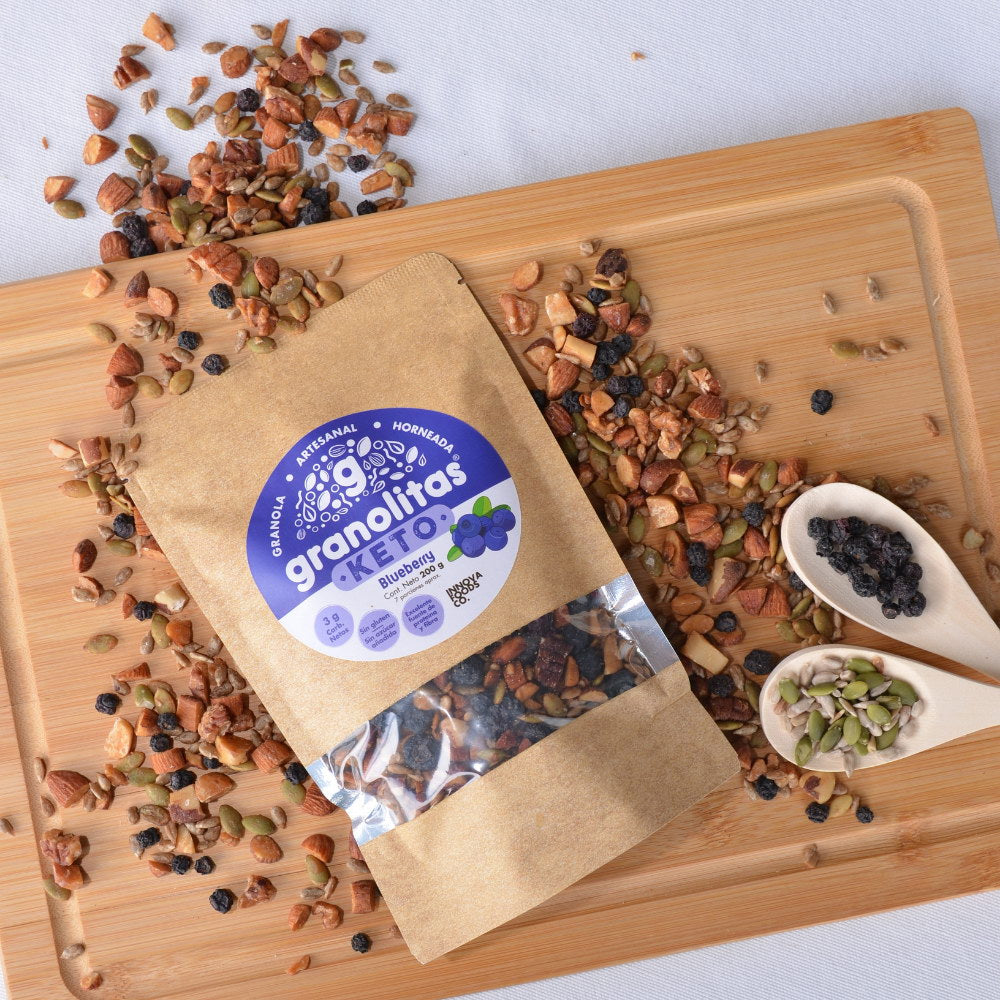 granolitas keto blueberry